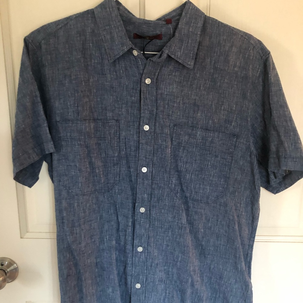 men’s buttoned up short sleeve shirt.